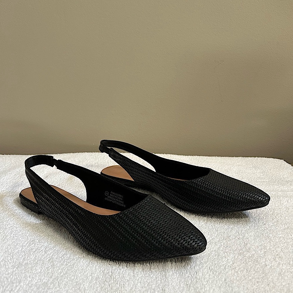 NWOT Black Slingback Flats 10